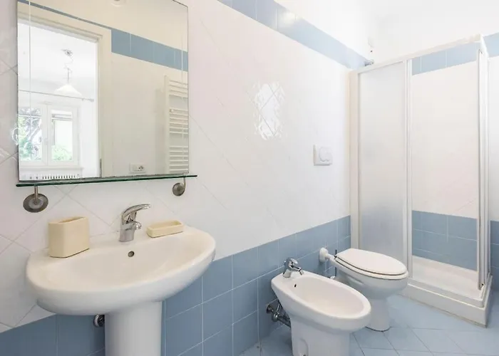 Golden Luxe - In The Center Next The Sea Whit Garden Fdm Feriehus