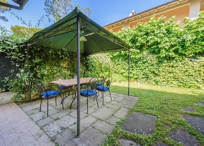 Golden Luxe - In The Center Next The Sea Whit Garden Fdm Feriehus *