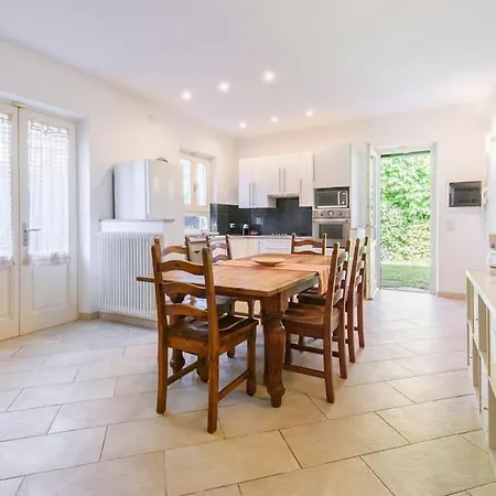 Casa vacanze Golden Luxe - In The Center Next The Sea Whit Garden Fdm