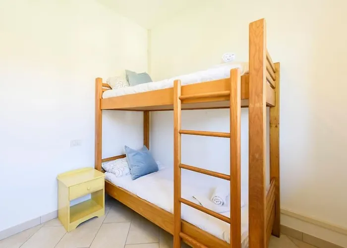 بيت للعطل Golden Luxe - In The Center Next The Sea Whit Garden Fdm *